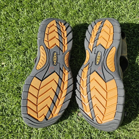 KEEN Newport Waterproof Hiking Sandals Womens Size 8 Brown Outdoor Trail - Picture 3 of 8